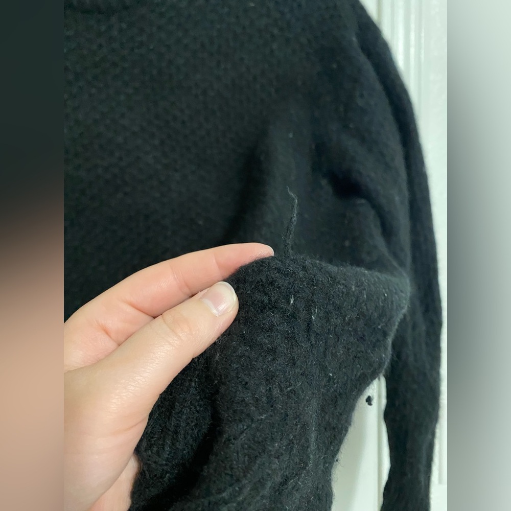 Marc by Marc Jacobs black 100% merino wool sweater - Picture 2 of 8